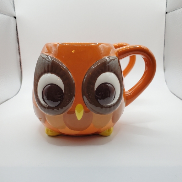 Two Mesa Home Products Big Eyed Owl Coffee Mugs Orange Brown Ceramic Left Handed - Picture 9 of 10
